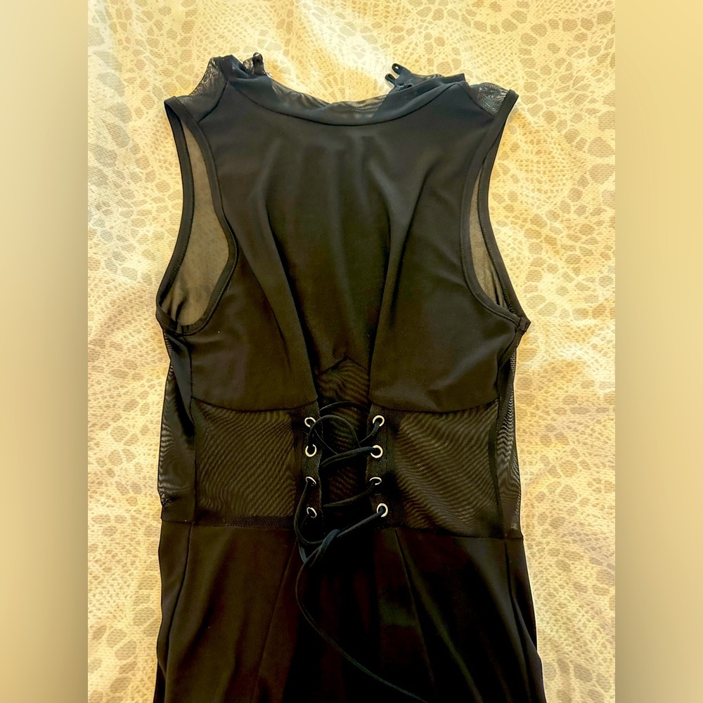Sexy and classy black dress size medium